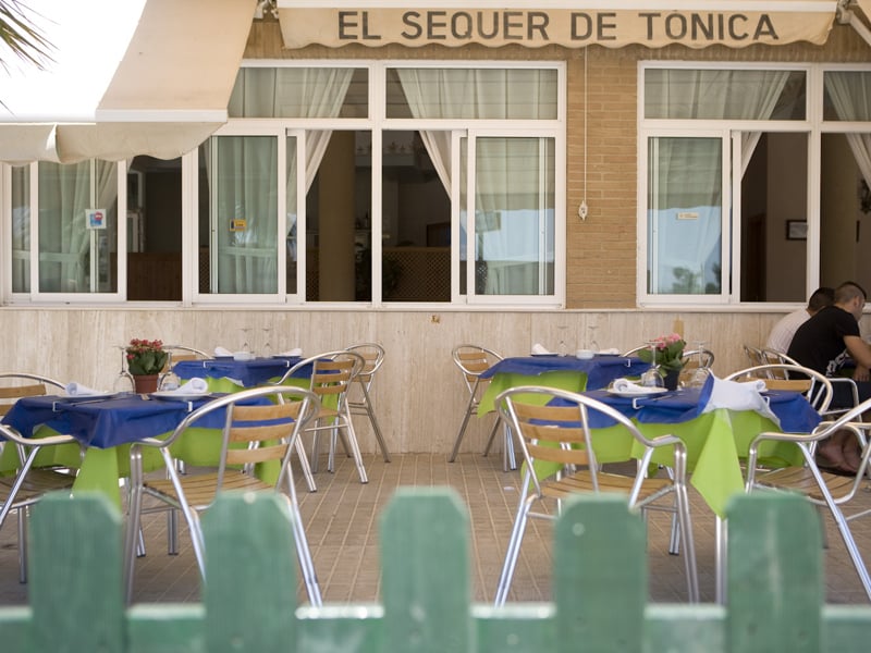 EL SEQUER DE TONICA 13 Photos Carrer dels Redolins, Sjælland