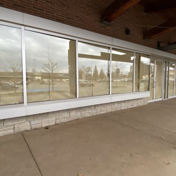 Canada One Outlets - Vacancies - Outlet Stores Near Me - Niagara Falls, Ontario Canada One Outlets - Vacancies - Outlet Stores Near Me - Niagara Falls, Ontario