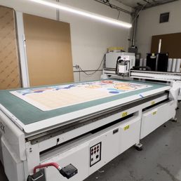 Their giant cutting machine that cuts with precision! Their giant cutting machine that cuts with precision!