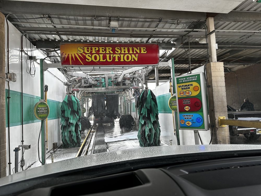 KELLY’S EXPRESS CAR WASH Updated September 2024 36 Reviews 100 E