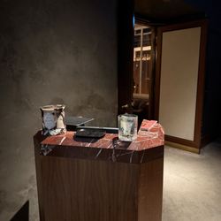 La Suite - Check in on the second floor