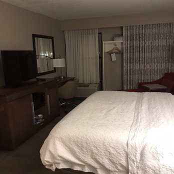 Hampton Inn Toledo-South/Maumee - Spacious room and clean - Hotels Near Me - Maumee, Ohio