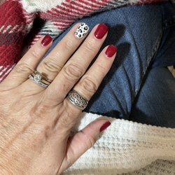VIP Nail Salon & Spa
