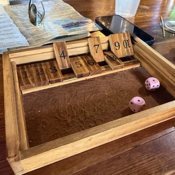 Broken Keel - Shut the box - Seafood Near Me - Savannah, Georgia