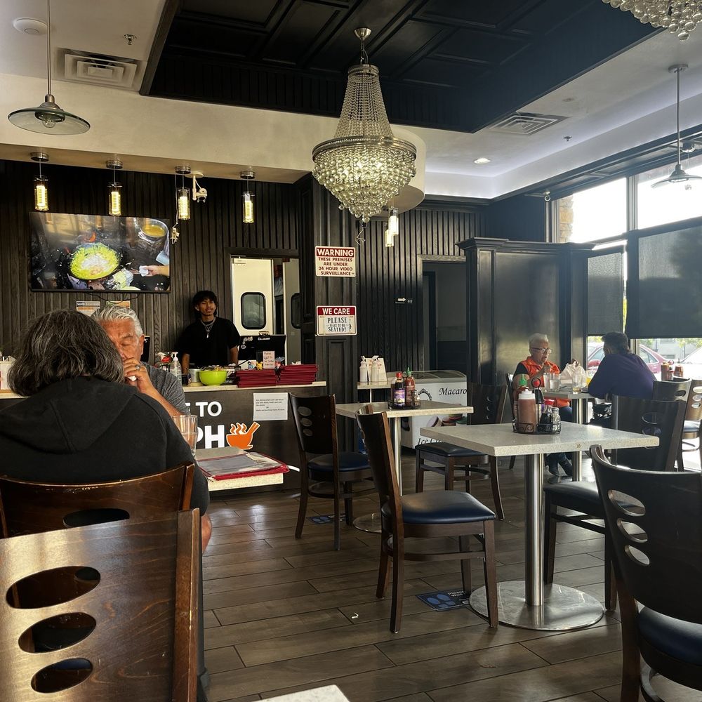 Ocean Pho - Inside. Chandeliers. - Vietnamese Near Me - Redlands, California Ocean Pho - Inside. Chandeliers. - Vietnamese Near Me - Redlands, California