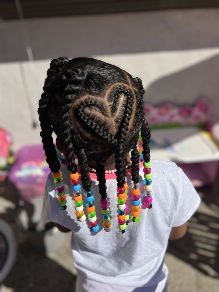 Luv Bugs Beauty Logo