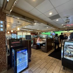 Southport Diner - Inside, interior, indoor seating, ambiance, vibes