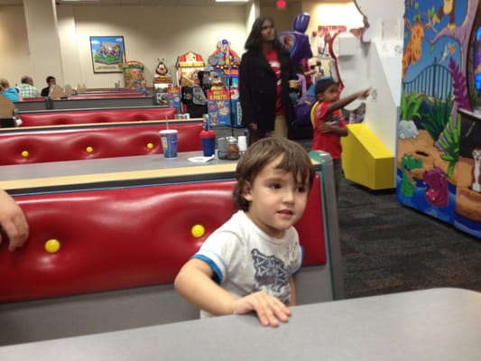 Chuck E. Cheese by null