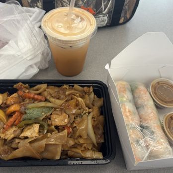 Mila Thai - Pad kee Mao , fresh shrimp rolls and a delicious Thai iced tea - Thai Near Me - Beaverton, Oregon