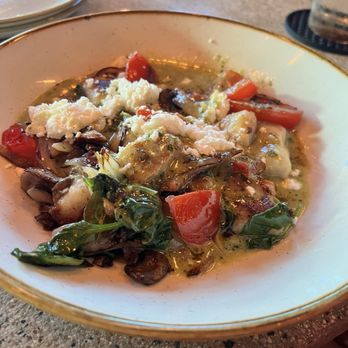 Monkeypod Kitchen by Merriman - New American Near Me - Kihei, Hawaii
