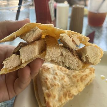 Quentin Tavern - Chicken Quesadilla - American Near Me - Lebanon, Pennsylvania Quentin Tavern - Chicken Quesadilla - American Near Me - Lebanon, Pennsylvania