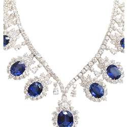 We specialize in buying large diamonds either loose or within necklace or jewelry pieces.