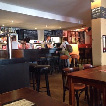 Gollem's Proeflokaal - Gastropubs Near Me - Amsterdam, New Hampshire