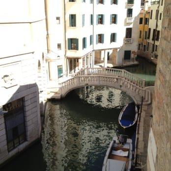 Ad Place - Hotels Near Me - Venezia, VE