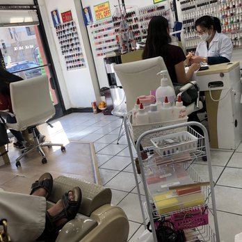 Lily's Nails And Spa - Nail Salons Near Me - Alhambra, California