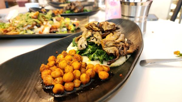 Peacefood - Union Square by null