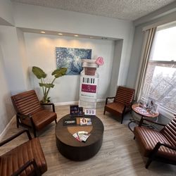Nob Hill Aesthetics - Nob Hill Aesthetics Reception Room