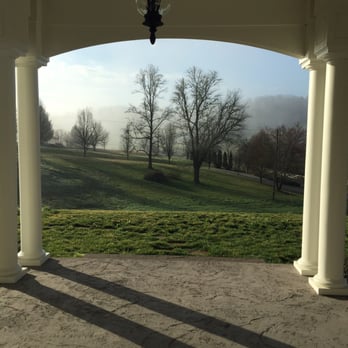 Bed and Breakfast on Tiffany Hill - Bed & Breakfast Near Me - Mills River, North Carolina Bed and Breakfast on Tiffany Hill - Bed & Breakfast Near Me - Mills River, North Carolina