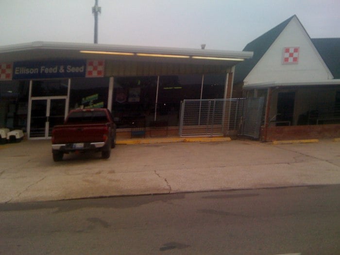 ELLISON FEED & SEED Updated September 2024 115 S Porter Ave, Norman
