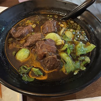 Trendy Dumpling - Beef Noodle Soup - Noodles Near Me - Houston, Texas