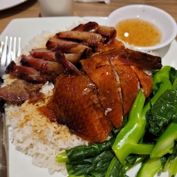 Congee Queen - BBQ Pork and Roasted Duck on Rice - Chinese Near Me - Mississauga, Ontario