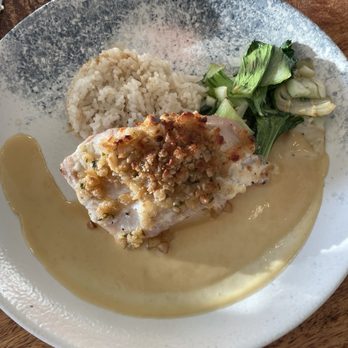 The Beach House - Macadamia Nut Butter Fresh Hawaiian Catch - Asian Fusion Near Me - Koloa, Hawaii