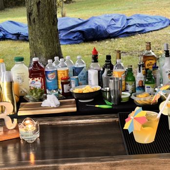 AW Mobile Bar - Set up mobile bar - Bartenders Near Me