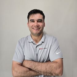Select Roofing - Thank you for visiting our page. My name is Daniel Martinez and is a pleasure to help you.