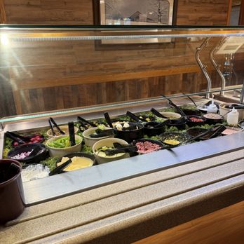 Granny's Kitchen - Salad fixings, fruit, & other salads - Buffets Near Me - Cherokee, North Carolina Granny's Kitchen - Salad fixings, fruit, & other salads - Buffets Near Me - Cherokee, North Carolina