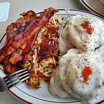 Leo's Coney Island - American Near Me - Woodhaven, Michigan