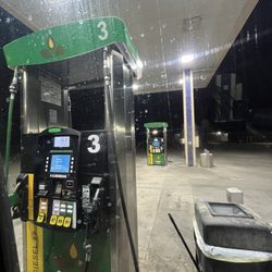 Shady Grove Truck Stop - Diesel/regular pumps