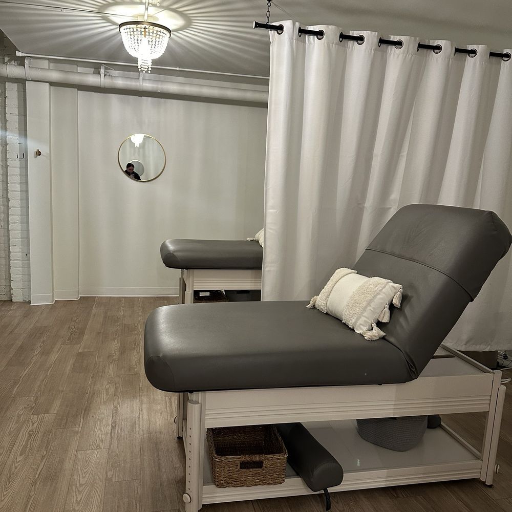 FACE FOUNDRIÉ - Minneapolis North Loop - Skin Care Near Me - Minneapolis, Minnesota