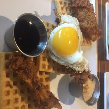 Uptown Kitchen + Taphouse - Gastropubs Near Me - Rogers, Arkansas