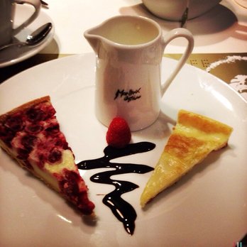 Montreux Jazz Cafe - Blueberry and lemon tart wedges with rum sauce - Cafes Near Me - London, XGL
