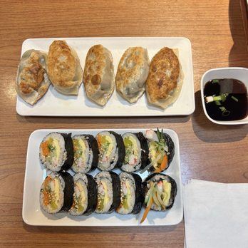 Good Chicken - Mandoo and vegetable kimbab - Korean Near Me - Honolulu, Hawaii Good Chicken - Mandoo and vegetable kimbab - Korean Near Me - Honolulu, Hawaii