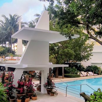 The Miami Beach EDITION - Hotels Near Me - Miami Beach, Florida The Miami Beach EDITION - Hotels Near Me - Miami Beach, Florida
