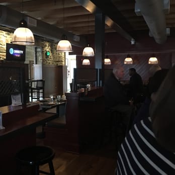 Mt. Washington Tavern - Sitting at the bar for happy hour - American Near Me - Baltimore, Maryland Mt. Washington Tavern - Sitting at the bar for happy hour - American Near Me - Baltimore, Maryland