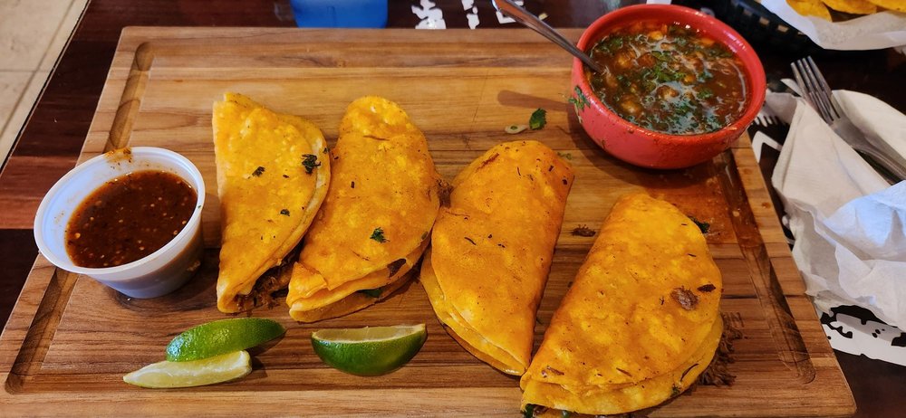 Food from El Mariachi Mexican Restaurant