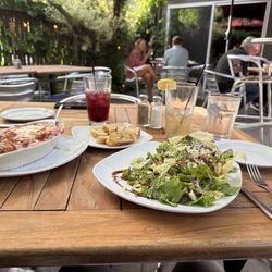 Everyday People Cafe