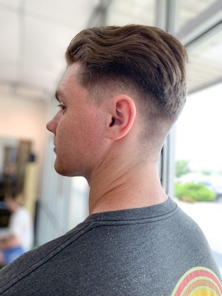 Fia Zentmeyer Cincy + Dayton Hair Logo