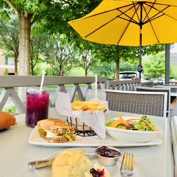 Tupelo Honey - Biscuits and jelly - Southern Near Me - Franklin, Tennessee Tupelo Honey - Biscuits and jelly - Southern Near Me - Franklin, Tennessee