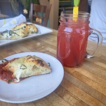 Hideaway House - Pizza Near Me - Sedona, Arizona Hideaway House - Pizza Near Me - Sedona, Arizona
