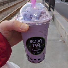 Taro smoothie w/ boba