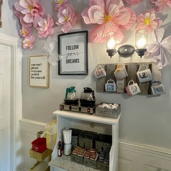Mal's Kitchen - Breakfast & Brunch Near Me - Abington, Massachusetts Mal's Kitchen - Breakfast & Brunch Near Me - Abington, Massachusetts