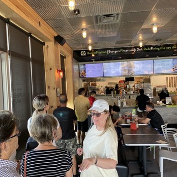 BurgerFi - Super long line and wait - Burgers Near Me - Boca Raton, Florida BurgerFi - Super long line and wait - Burgers Near Me - Boca Raton, Florida