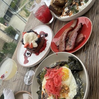 Osa Rooftop - Bars Near Me - Pasadena, California Osa Rooftop - Bars Near Me - Pasadena, California