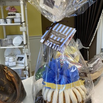 Nothing Bundt Cakes - 6/2020 Online ordering is so convenient. - Bakeries Near Me - Menifee, California
