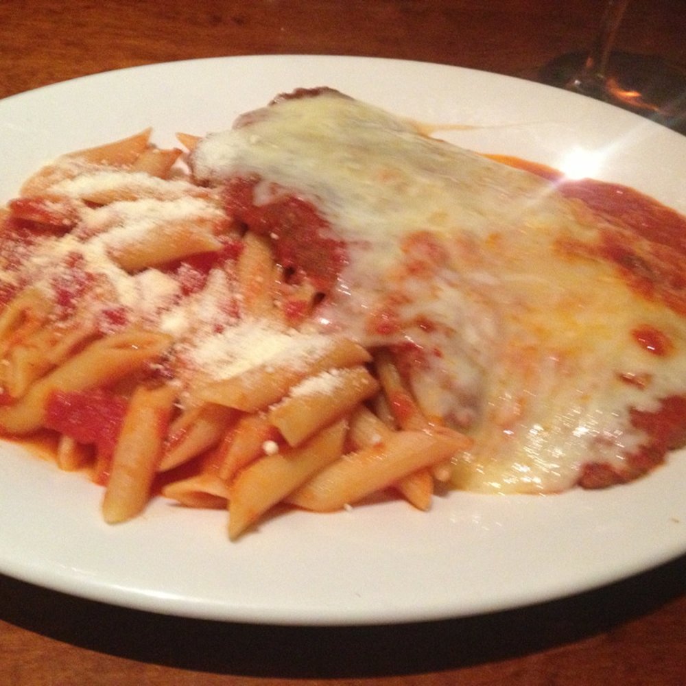 Mezza Notte Trattoria - Veal parmigiana - Italian Near Me - Toronto, Ontario Mezza Notte Trattoria - Veal parmigiana - Italian Near Me - Toronto, Ontario