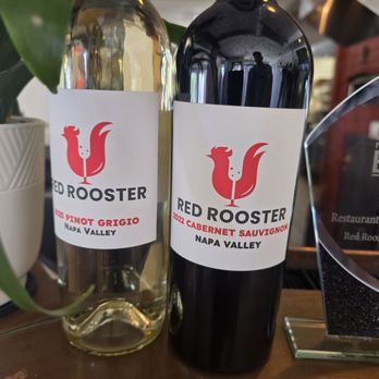 Red Rooster Brick Oven - Their house wine? Gotta try that next time. - Pizza Near Me - San Rafael, California