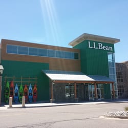 L.L. Bean - Store front